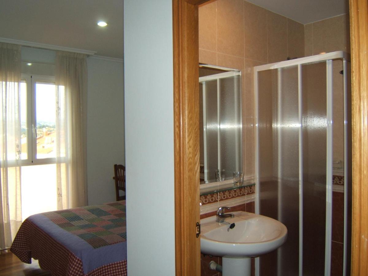 Hotel Severino Оуренсе Екстериор снимка